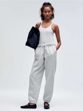 lululemon athletica Scuba Mid-Rise Oversized Jogger